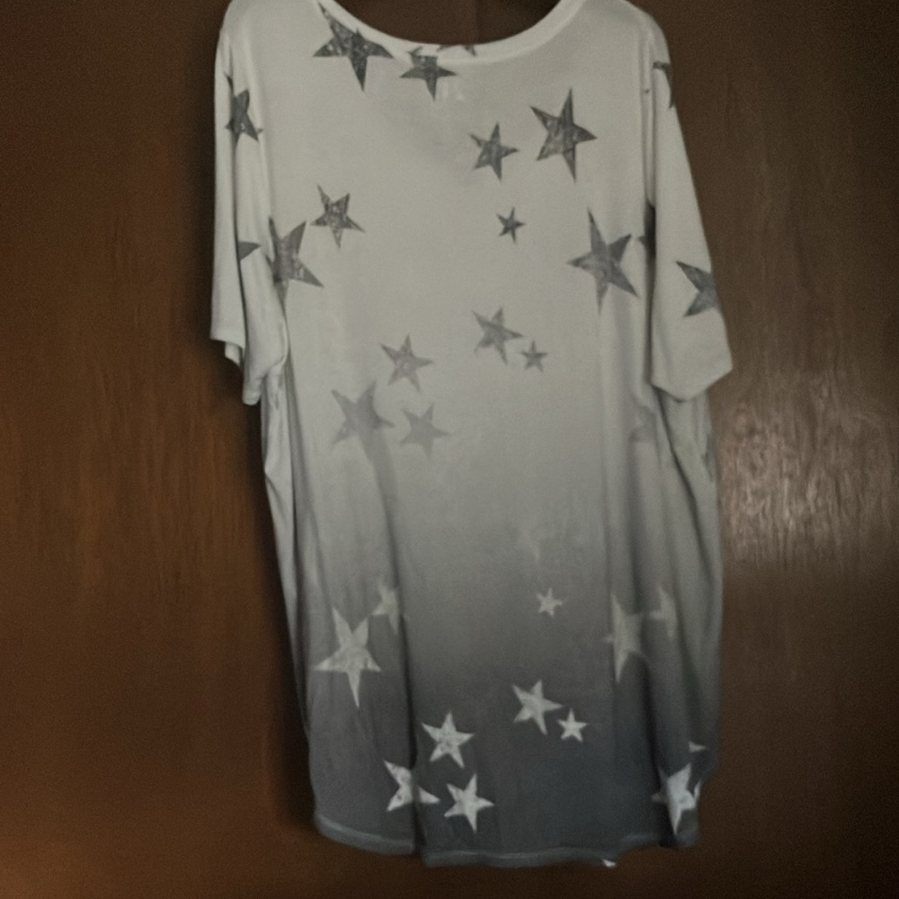 White and gray stars long tee shirt - Picture 2 of 2